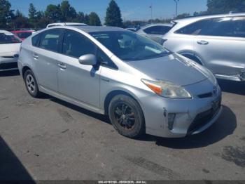  Salvage Toyota Prius