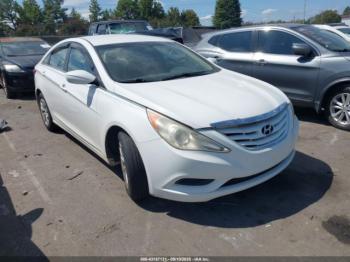  Salvage Hyundai SONATA