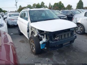  Salvage Hyundai VENUE