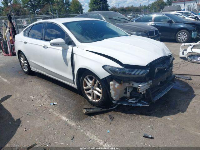  Salvage Ford Fusion
