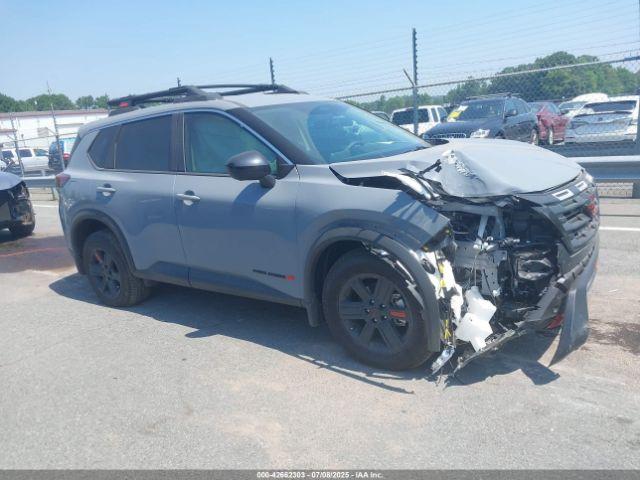  Salvage Nissan Rogue