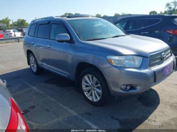  Salvage Toyota Highlander