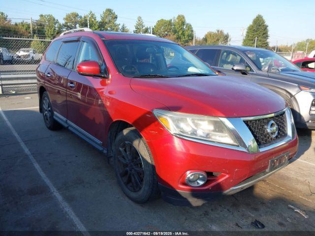  Salvage Nissan Pathfinder