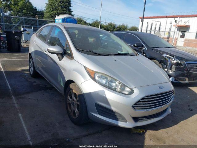  Salvage Ford Fiesta