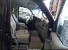 Nissan Nv Sl V8 Image 10