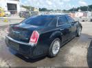 Chrysler 300 Limited Image 3