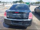 Chrysler 300 Limited Image 12