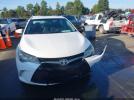Toyota Camry Se Image 8
