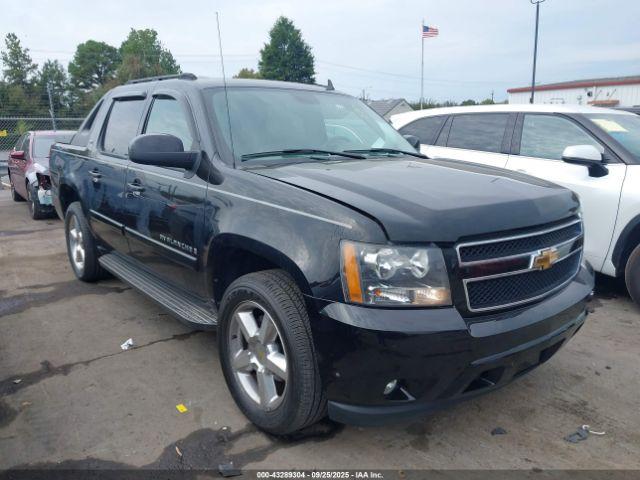  Salvage Chevrolet Avalanche 1500