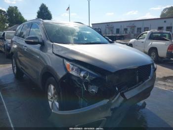  Salvage Kia Sorento