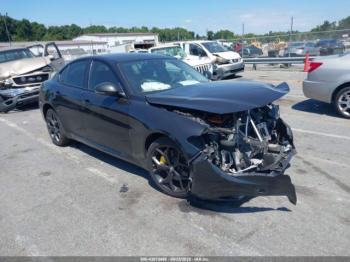  Salvage Alfa Romeo Giulia