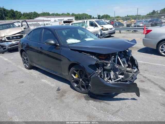  Salvage Alfa Romeo Giulia