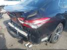 Toyota Camry Se Image 18