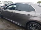 Toyota Camry Se Image 11