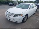 Toyota Camry Le Image 2