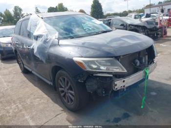  Salvage Nissan Pathfinder