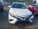 Toyota Camry Se Image 12
