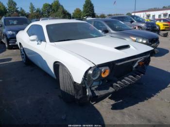  Salvage Dodge Challenger