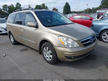  Salvage Hyundai Entourage