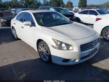  Salvage Nissan Maxima