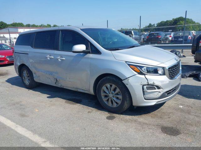  Salvage Kia Sedona