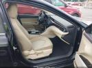 Toyota Camry Le Image 4