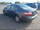 Toyota Camry Le Image 2