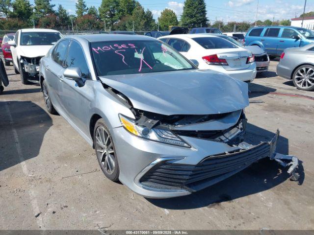  Salvage Toyota Camry