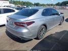 Toyota Camry Xle Image 2