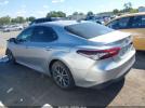 Toyota Camry Xle Image 9