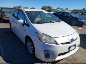  Salvage Toyota Prius