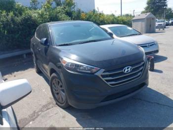  Salvage Hyundai TUCSON