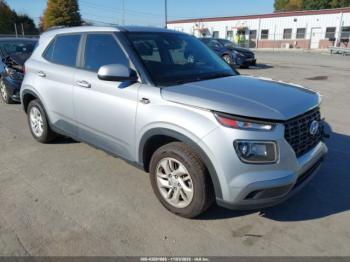  Salvage Hyundai VENUE