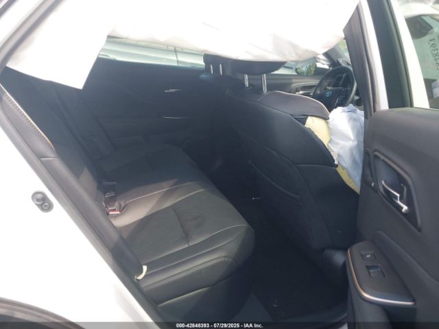 Toyota Crown Limited Image 9