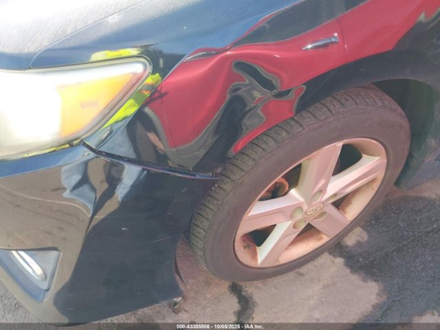 Toyota Camry Se Image 9