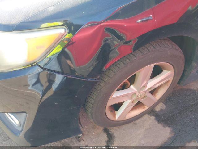 Toyota Camry Se Image 9