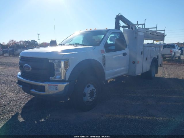 Ford F-550 Xl Image 3