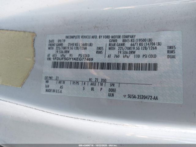 Ford F-550 Xl Image 8