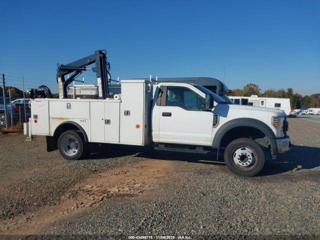 Ford F-550 Xl Image 16