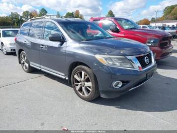  Salvage Nissan Pathfinder