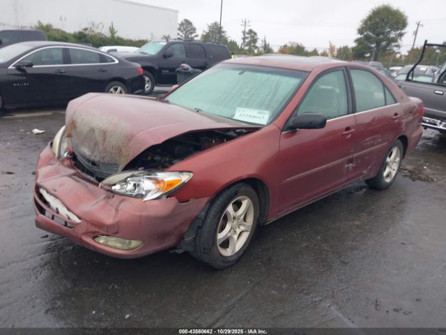 Toyota Camry Xle Image 3