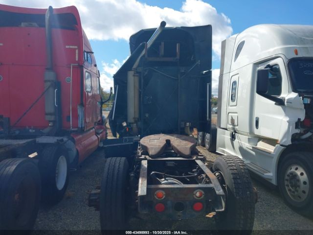 Freightliner Conventional Fld120 Image 8