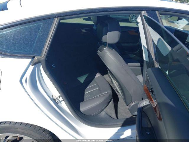 Audi A5 Premium Plus 40 Tfsi Quattro S Tronic Image 9