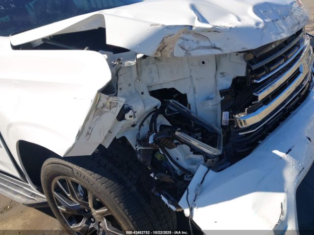 Chevrolet Tahoe 2wd Lt Image 5