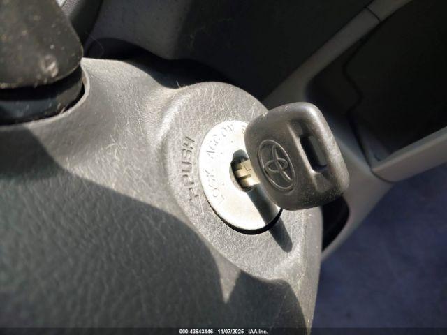 Toyota Tacoma Prerunner Image 7