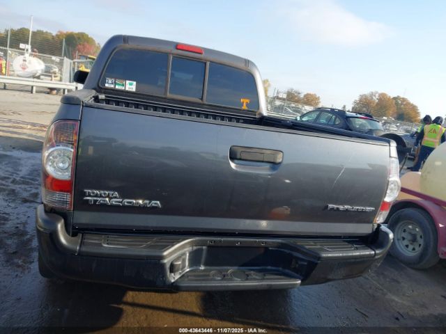 Toyota Tacoma Prerunner Image 19