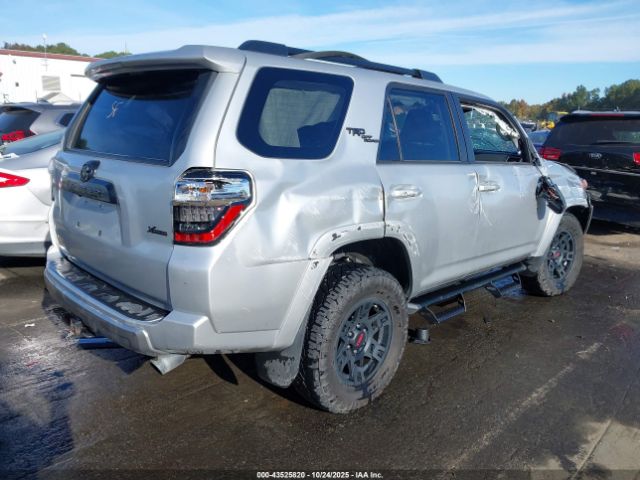 Toyota 4Runner Trd Off Road Premium Image 3