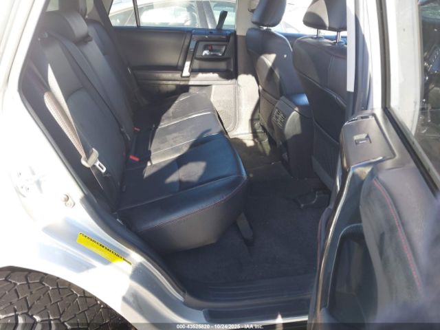 Toyota 4Runner Trd Off Road Premium Image 7