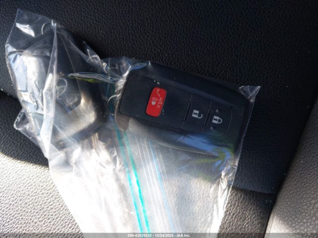 Toyota 4Runner Trd Off Road Premium Image 11