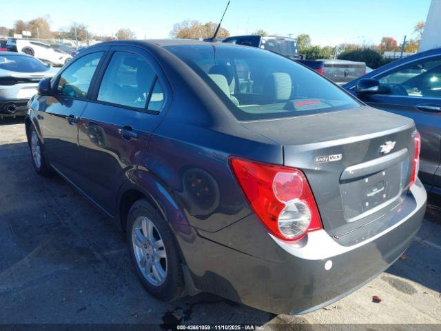 Chevrolet Sonic 2ls Image 4